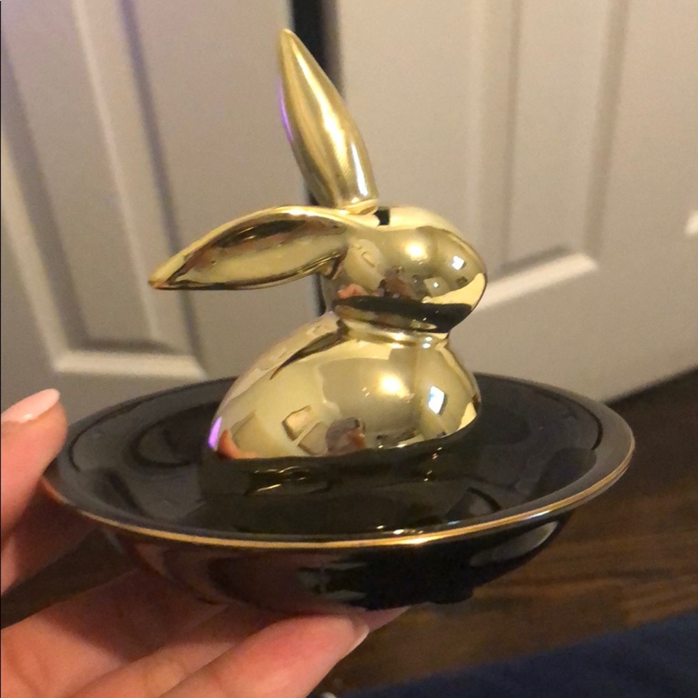 Jewelry holder